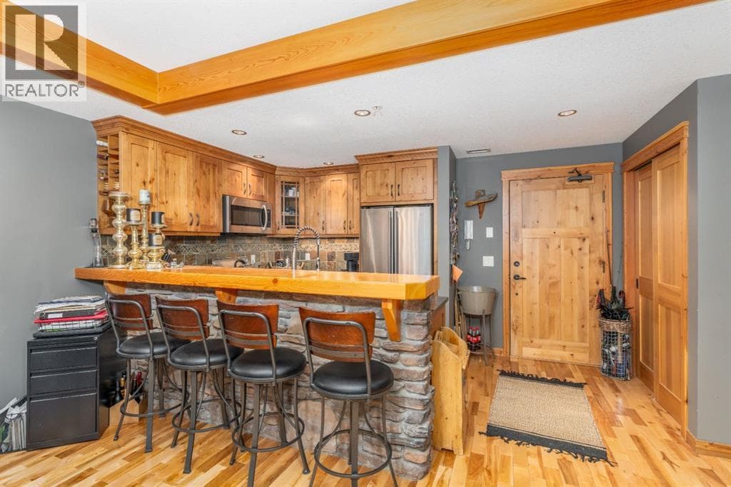 2207, 101B Stewart Creek Landing — photo 5