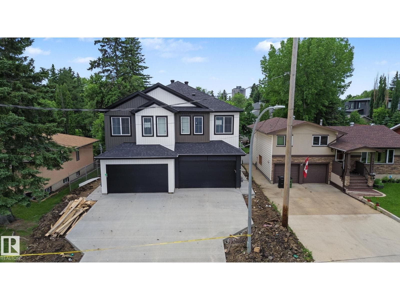 10617 60A AV NW — photo 2