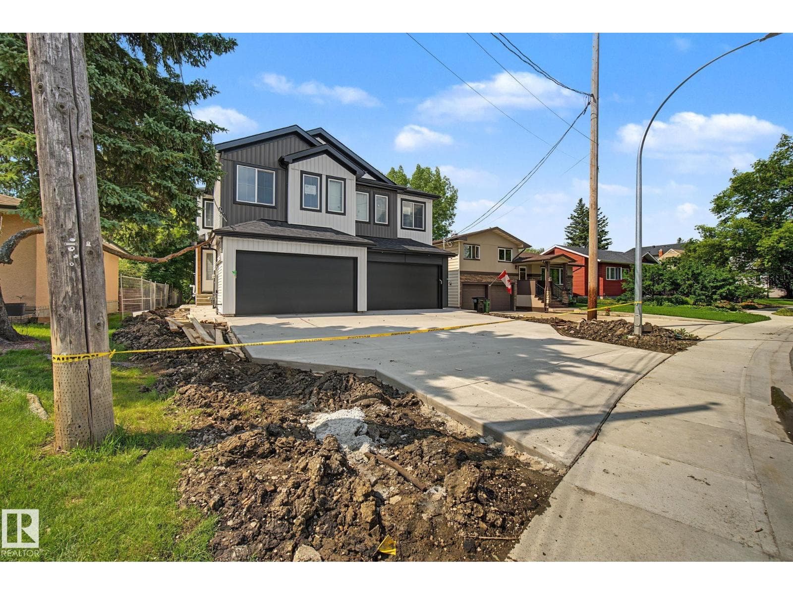 10617 60A AV NW — photo 3
