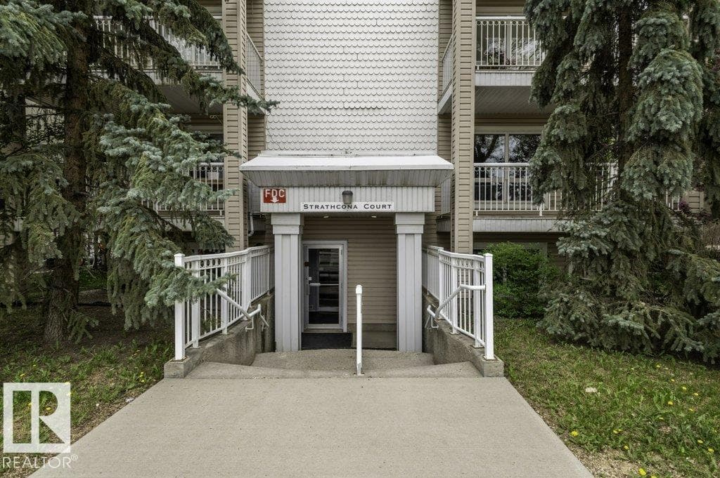 #303 10528 77 AV NW — photo 2