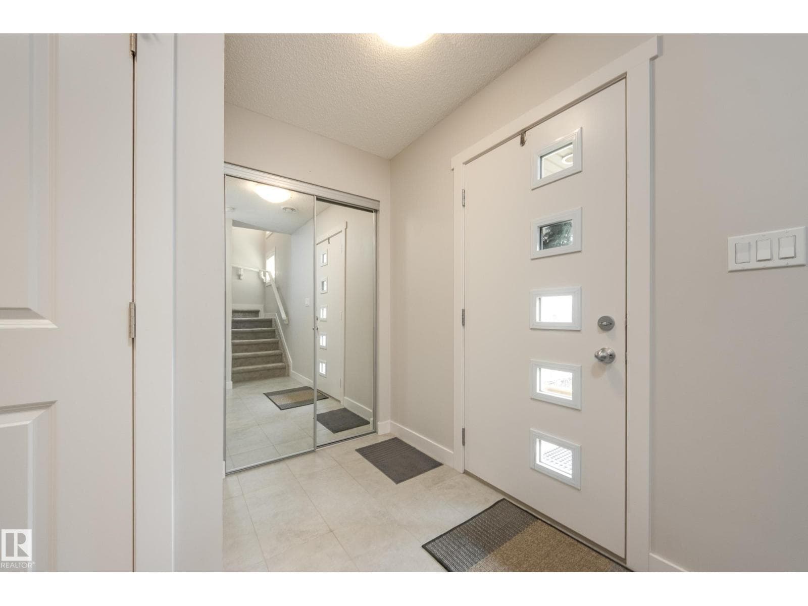19606 27 AV NW — photo 4