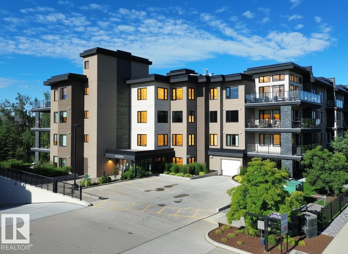 #211 5029 EDGEMONT BV NW
