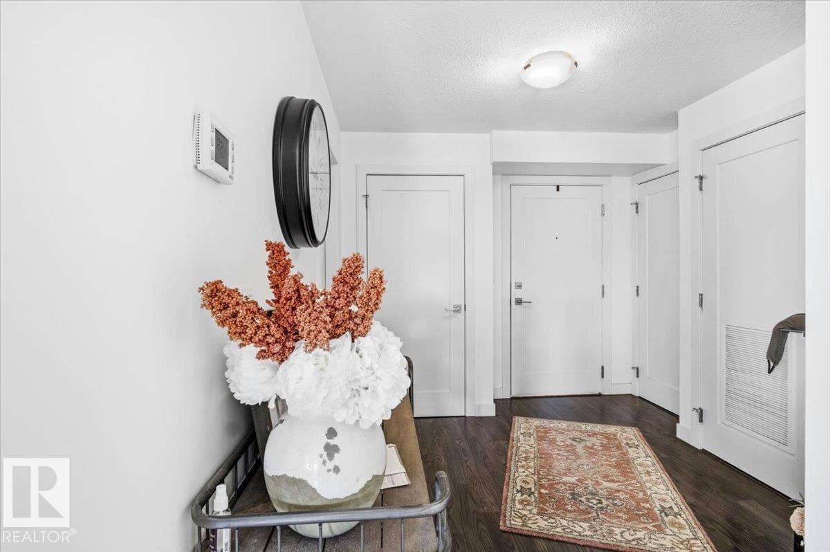 #211 5029 EDGEMONT BV NW — photo 5
