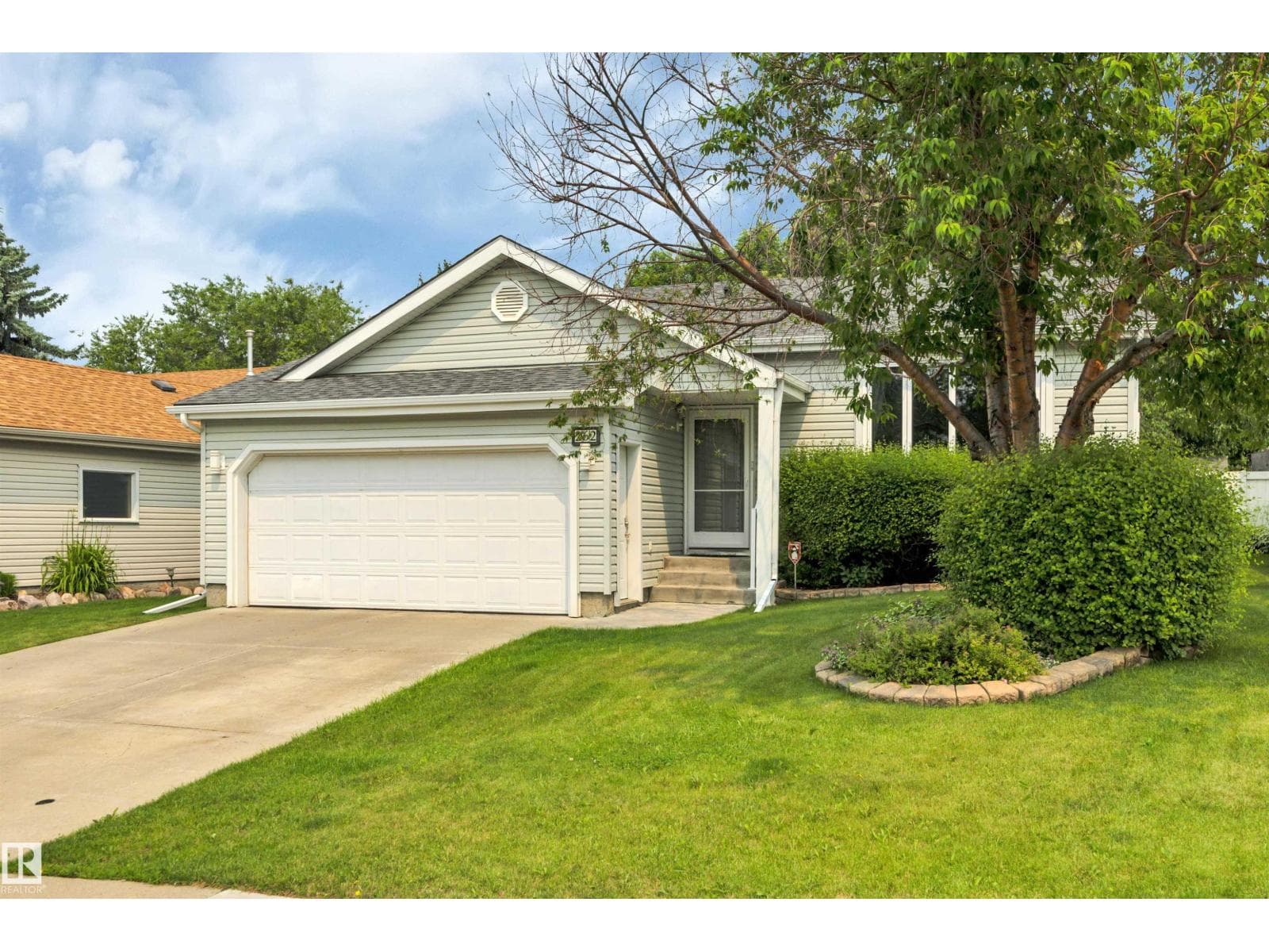262 VISTA DR — photo 2