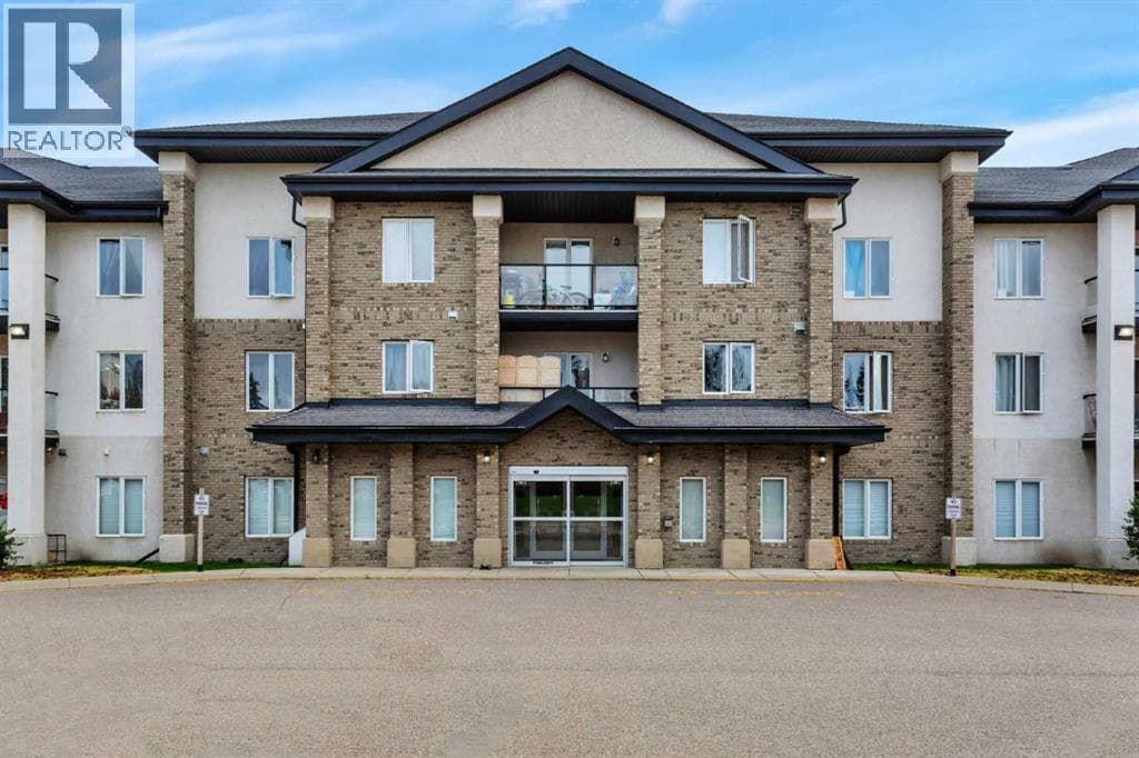 301, 80A Kelloway Crescent