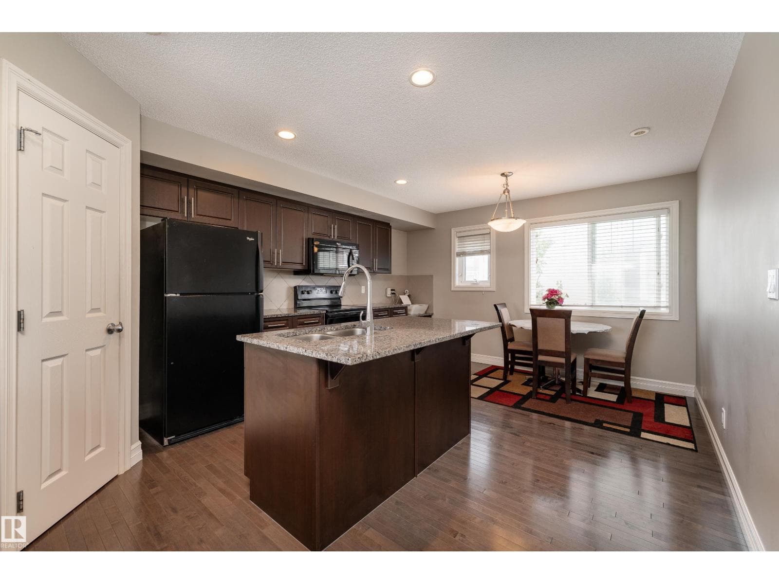 #46 655 TAMARACK RD NW — photo 5