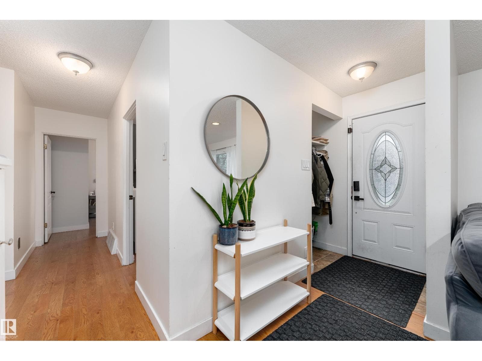 13616 137 ST NW — photo 3