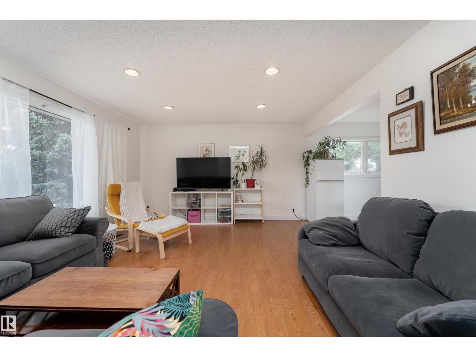 13616 137 ST NW — photo 4