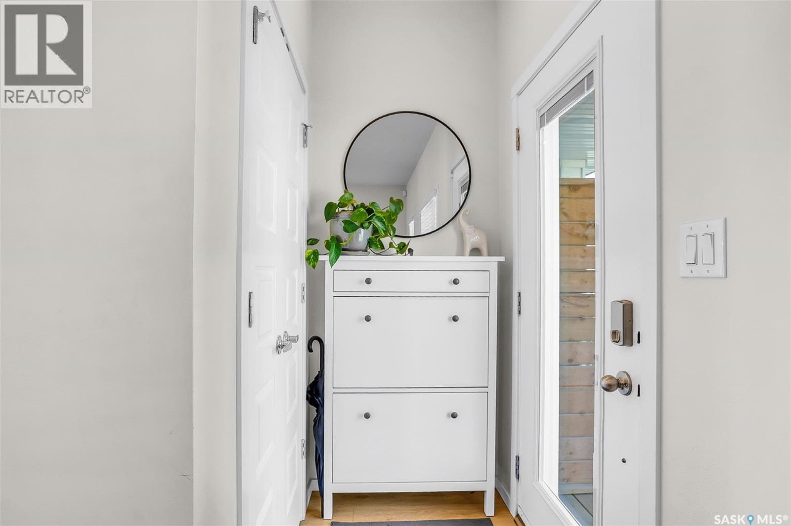 4238 Brighton CIRCLE — photo 3