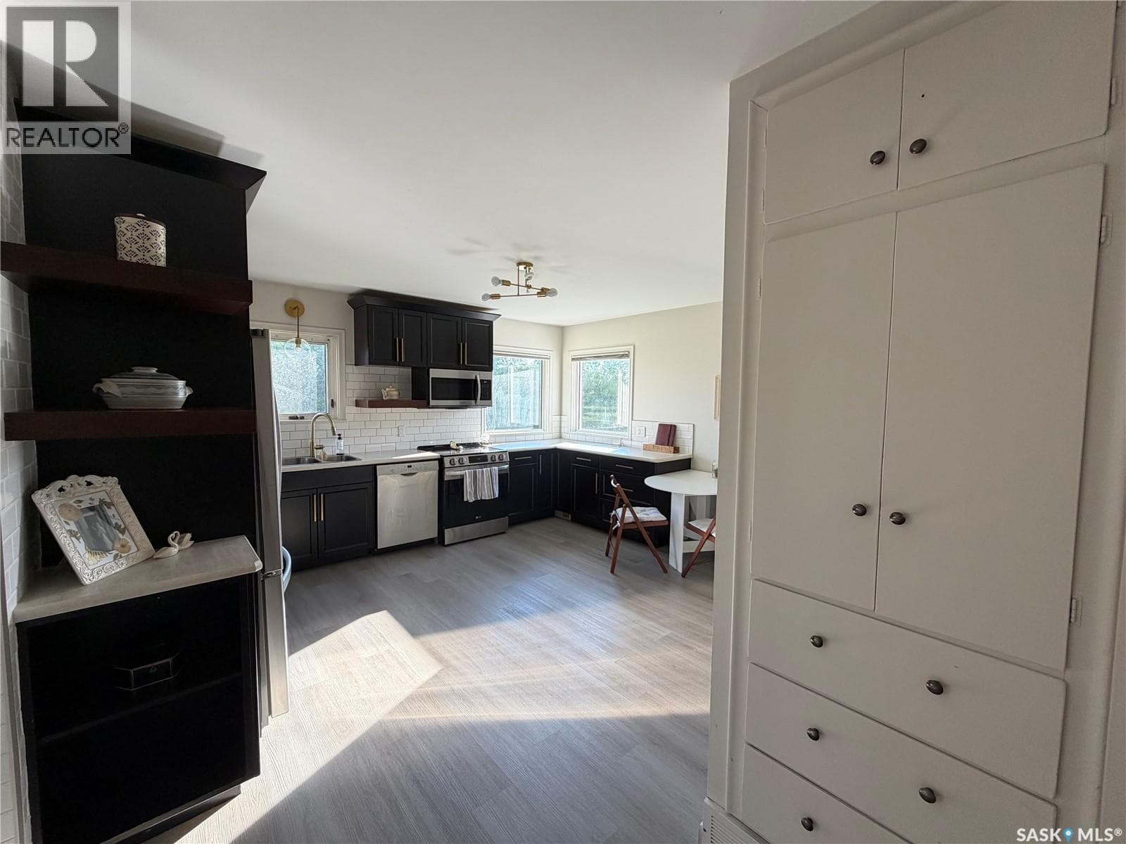 16 Woodhams AVENUE — photo 3