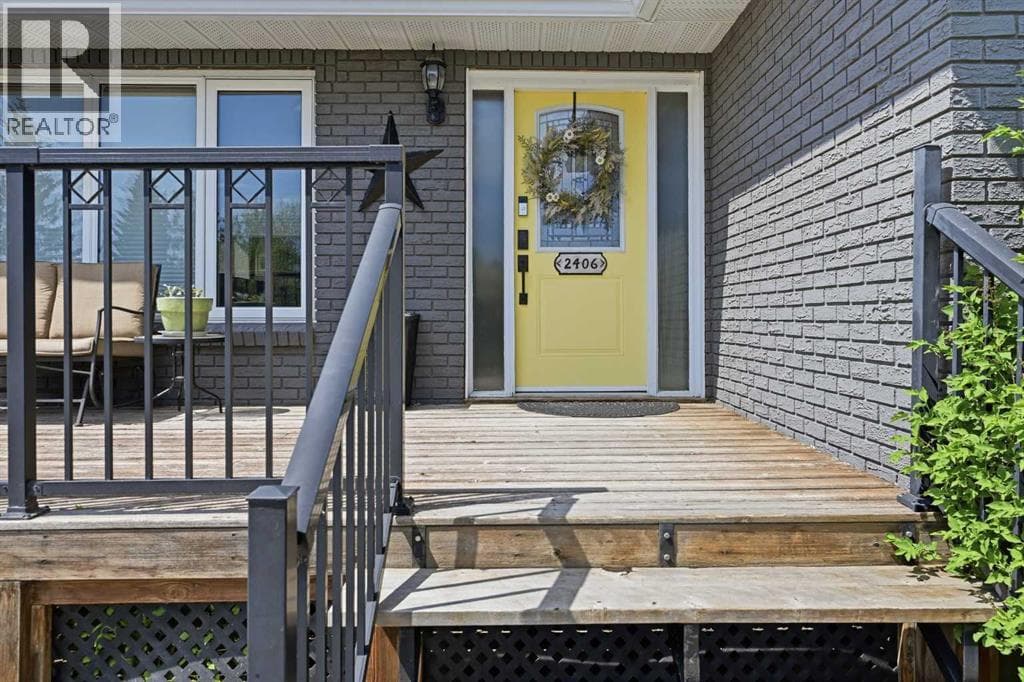 2406 26 Street — photo 3