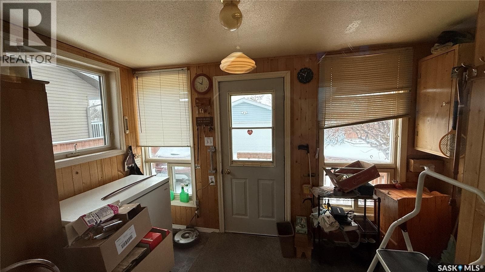 10326 Henderson DRIVE — photo 2