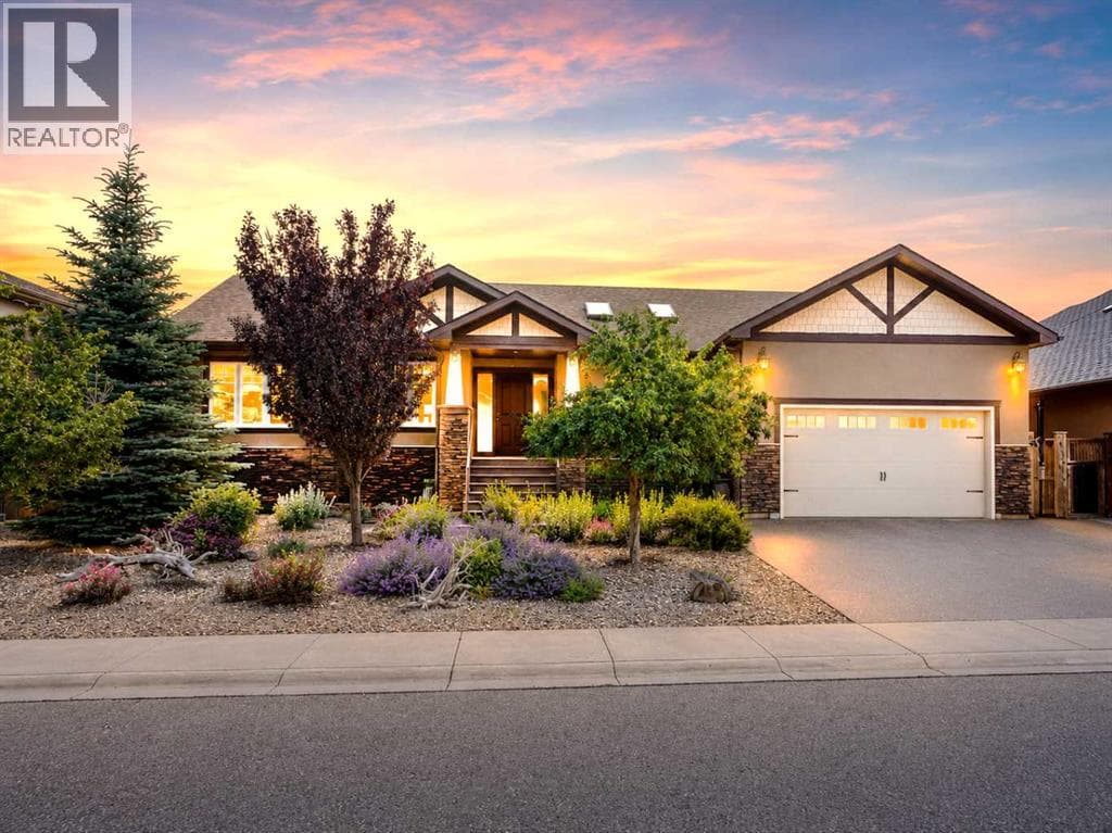 100 Canyoncrest Point W