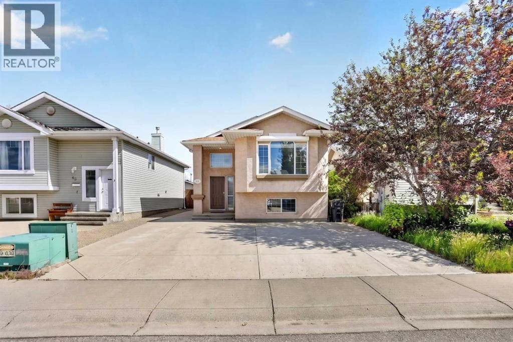 59 Heritage Lane W