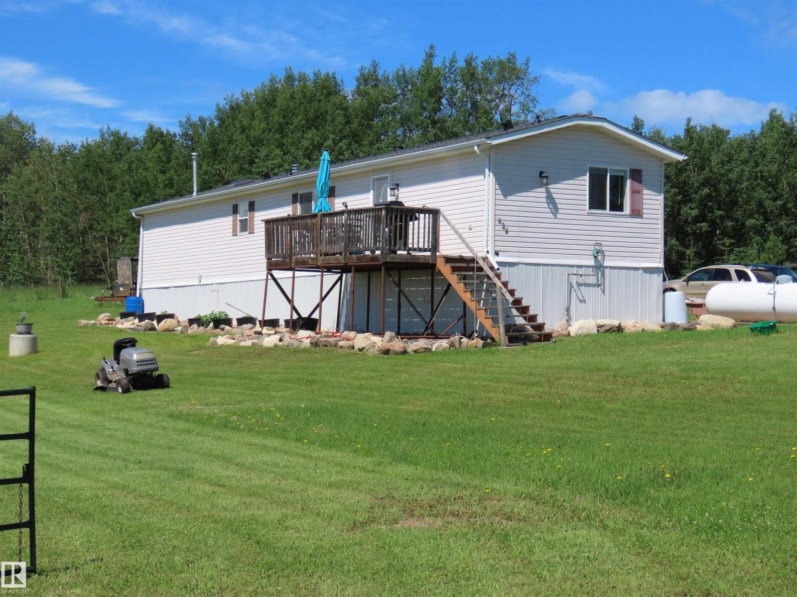 2013 TWP ROAD 563 — photo 2