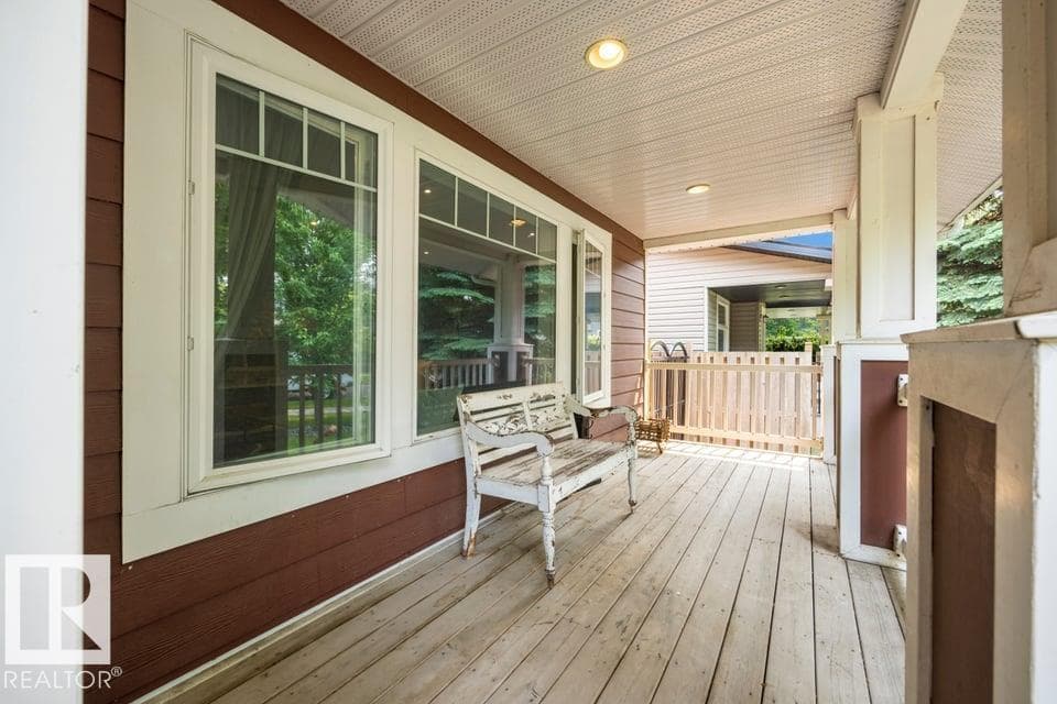 10321 137 ST NW — photo 2