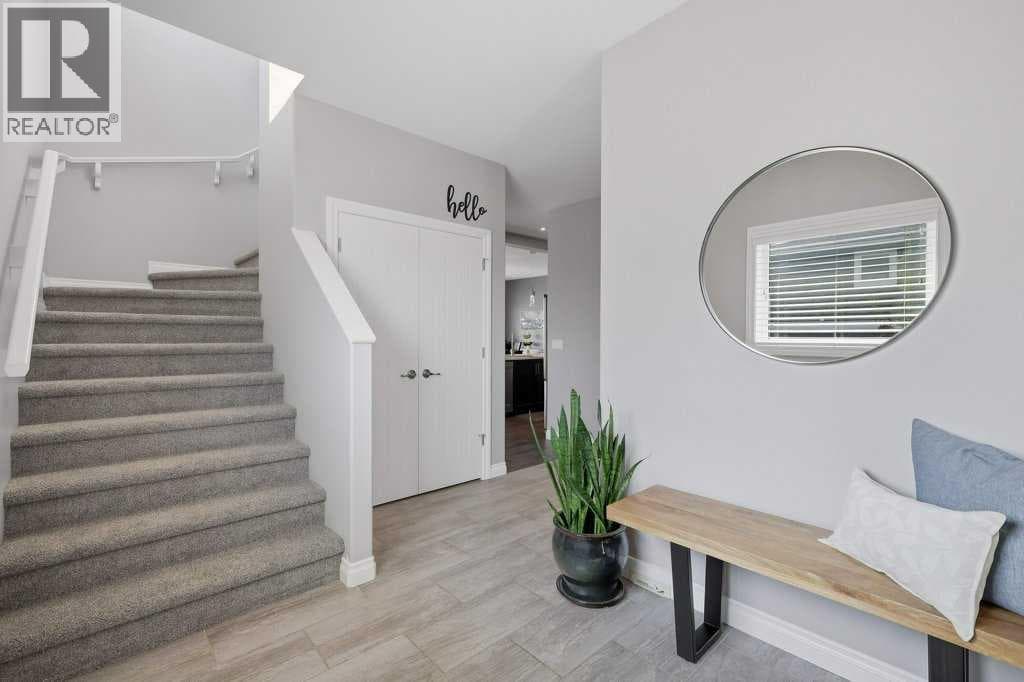 23 VanVeller Way — photo 3
