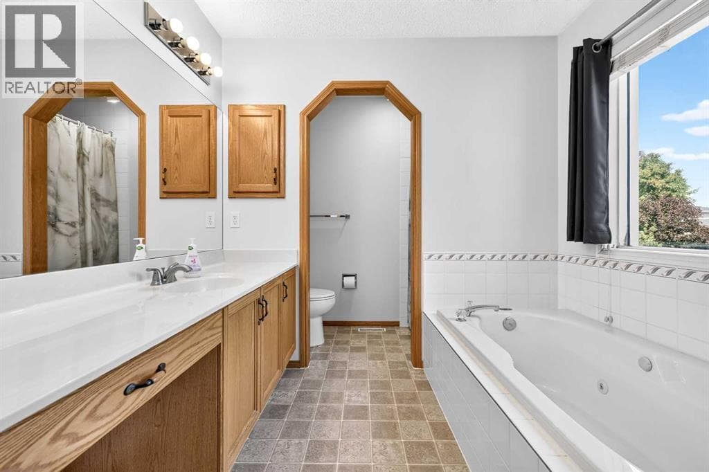 72 Douglas Park Boulevard SE — photo 5