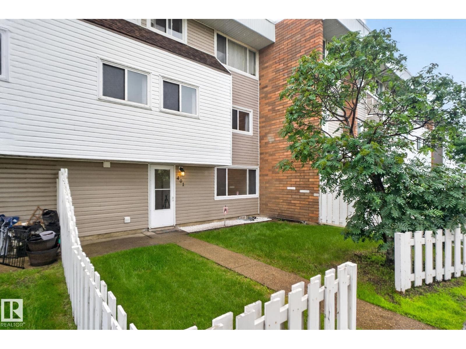 2908 116A AV NW
