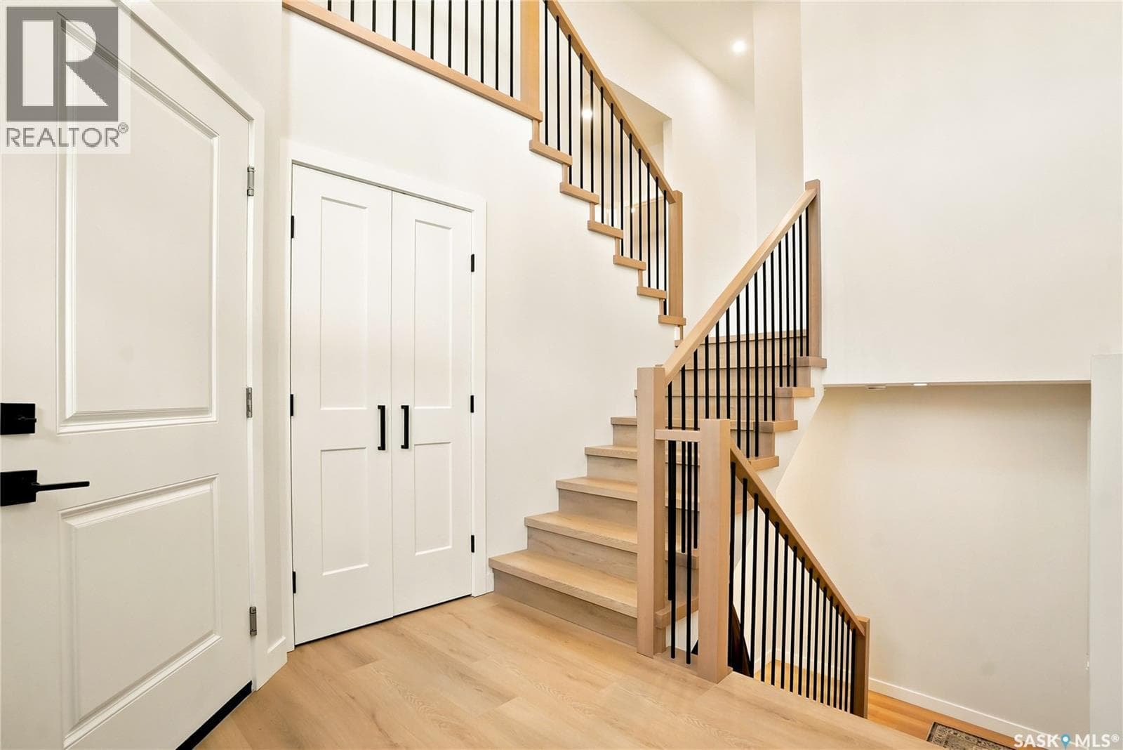 378 Sharma CRESCENT — photo 4