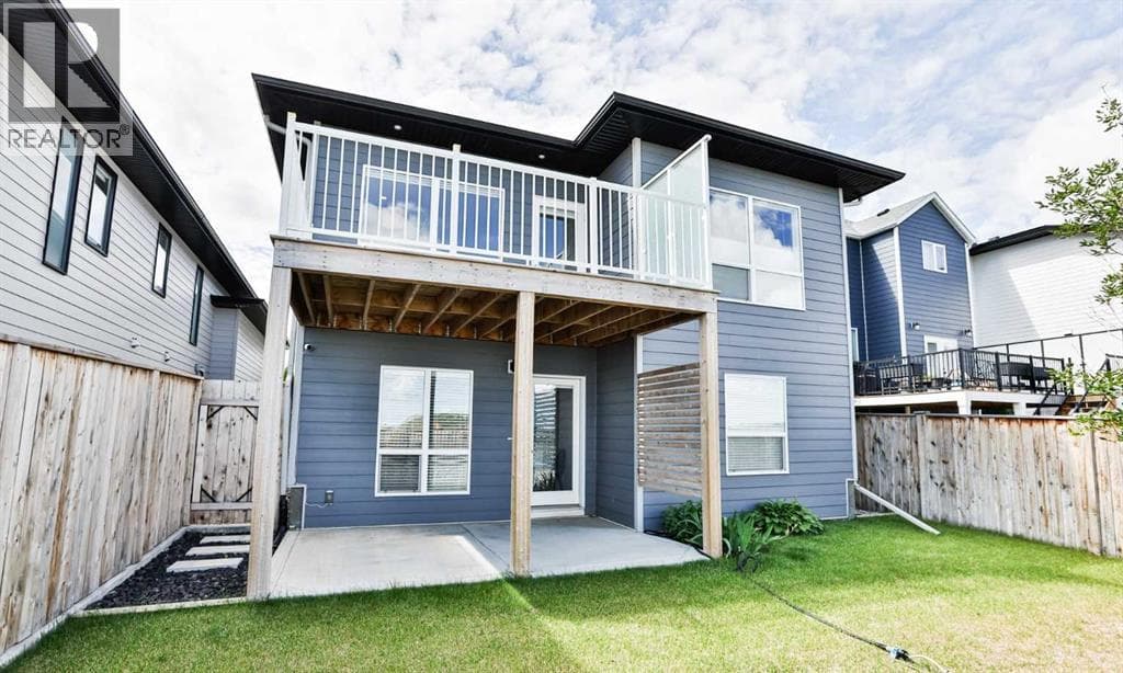761 Atlantic Cove W — photo 2