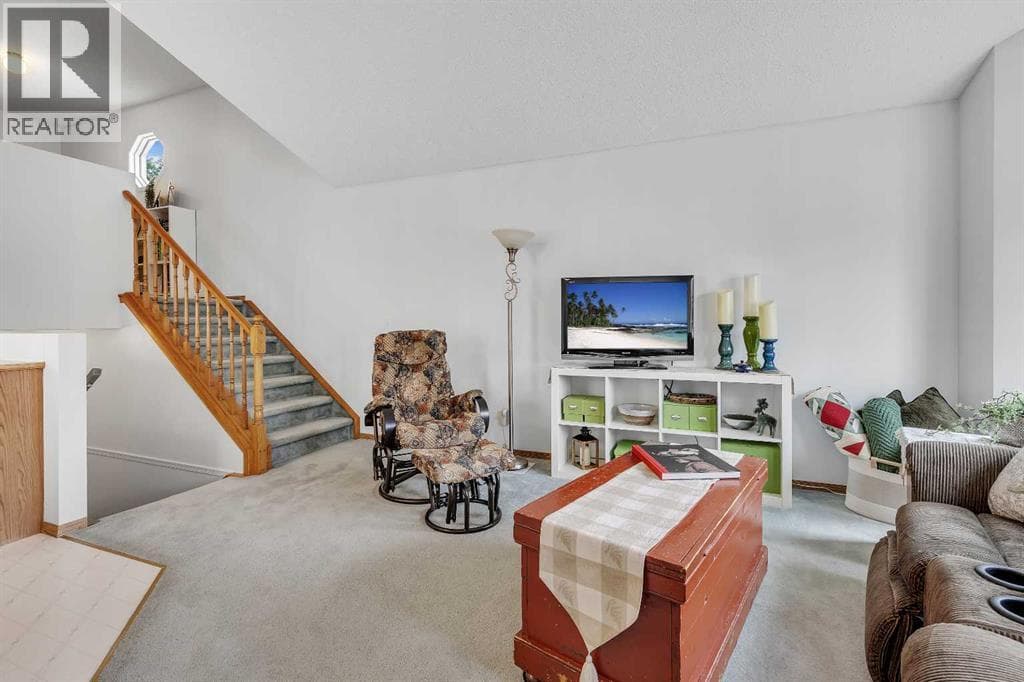 86 Coventry Lane NE — photo 4
