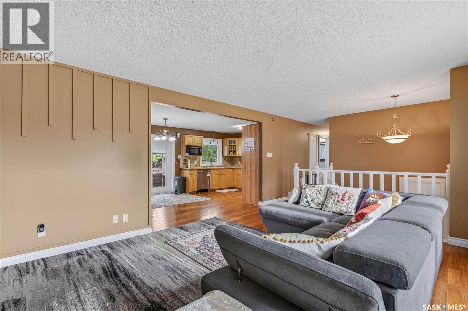 2908 Bliss CRESCENT — photo 4