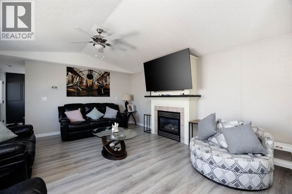 144 Mitchell Drive — photo 3