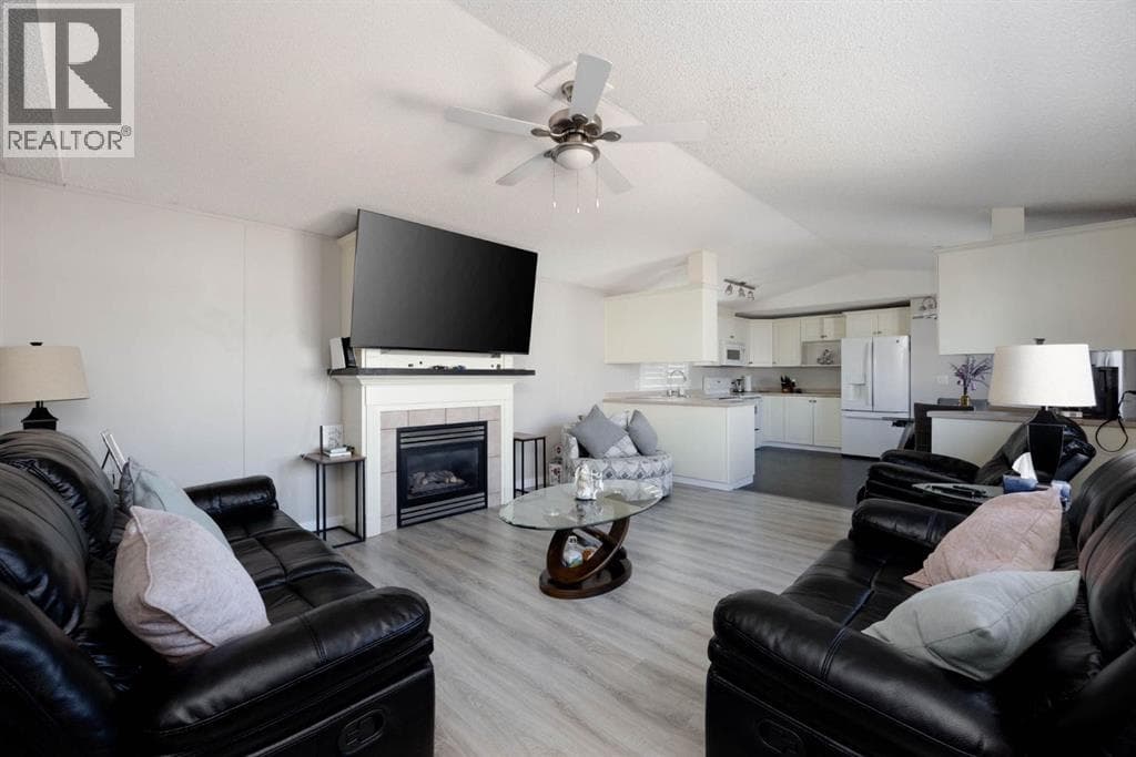 144 Mitchell Drive — photo 2