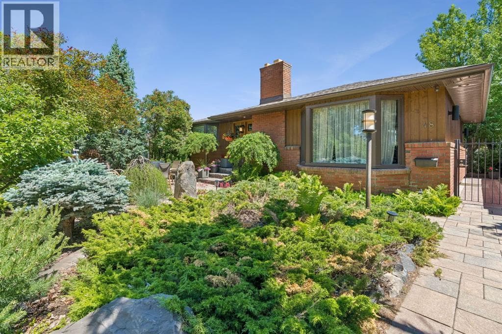 48 Flavelle Road SE — photo 2