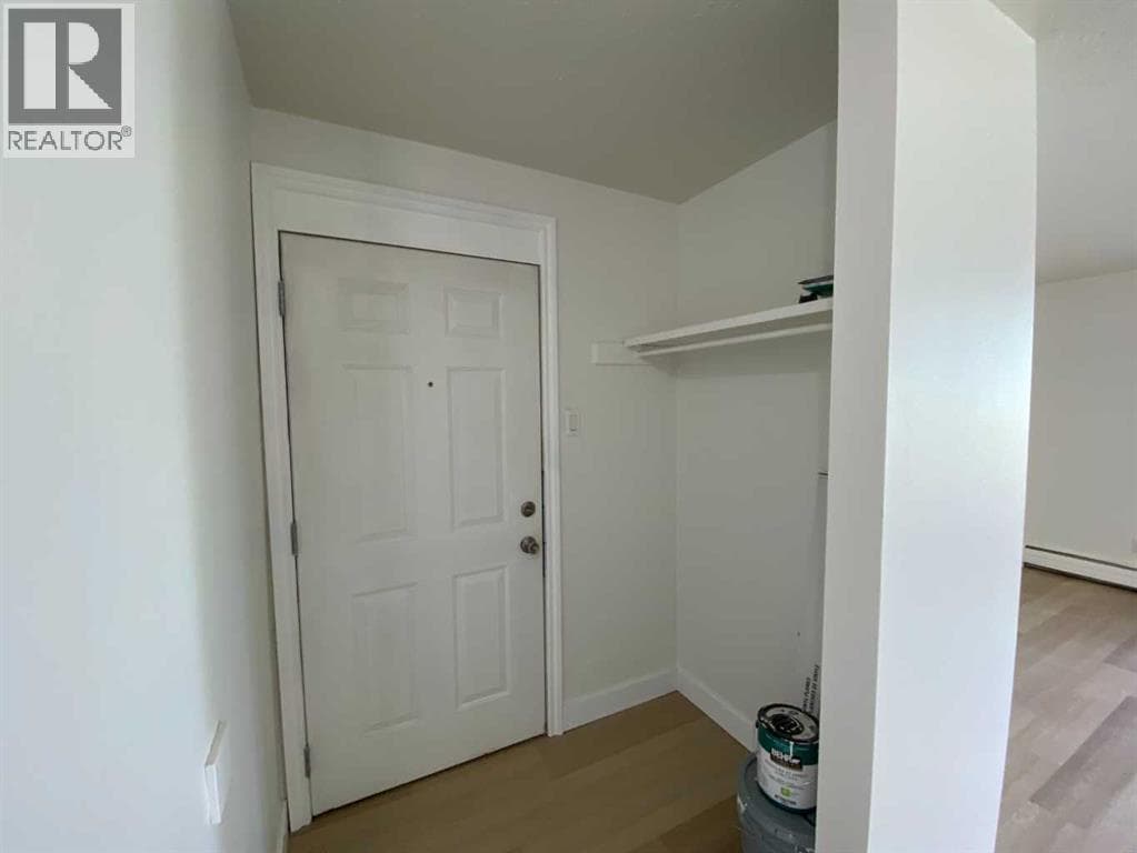 3, 222 Mayor Magrath Drive N — photo 2