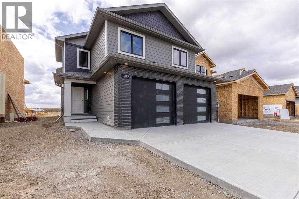 550 Malahat Green W