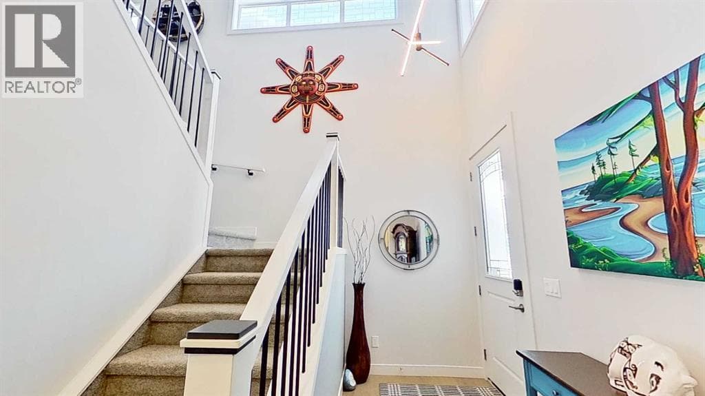 163 Sundown Crescent — photo 3