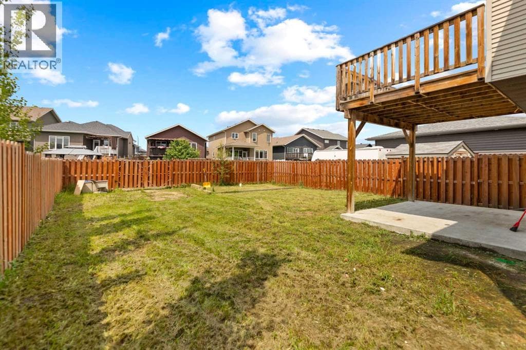 46 Village Crescent — photo 4