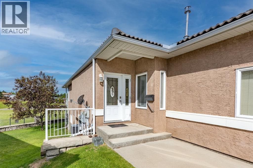 48 Ranchlands Lane NE — photo 3