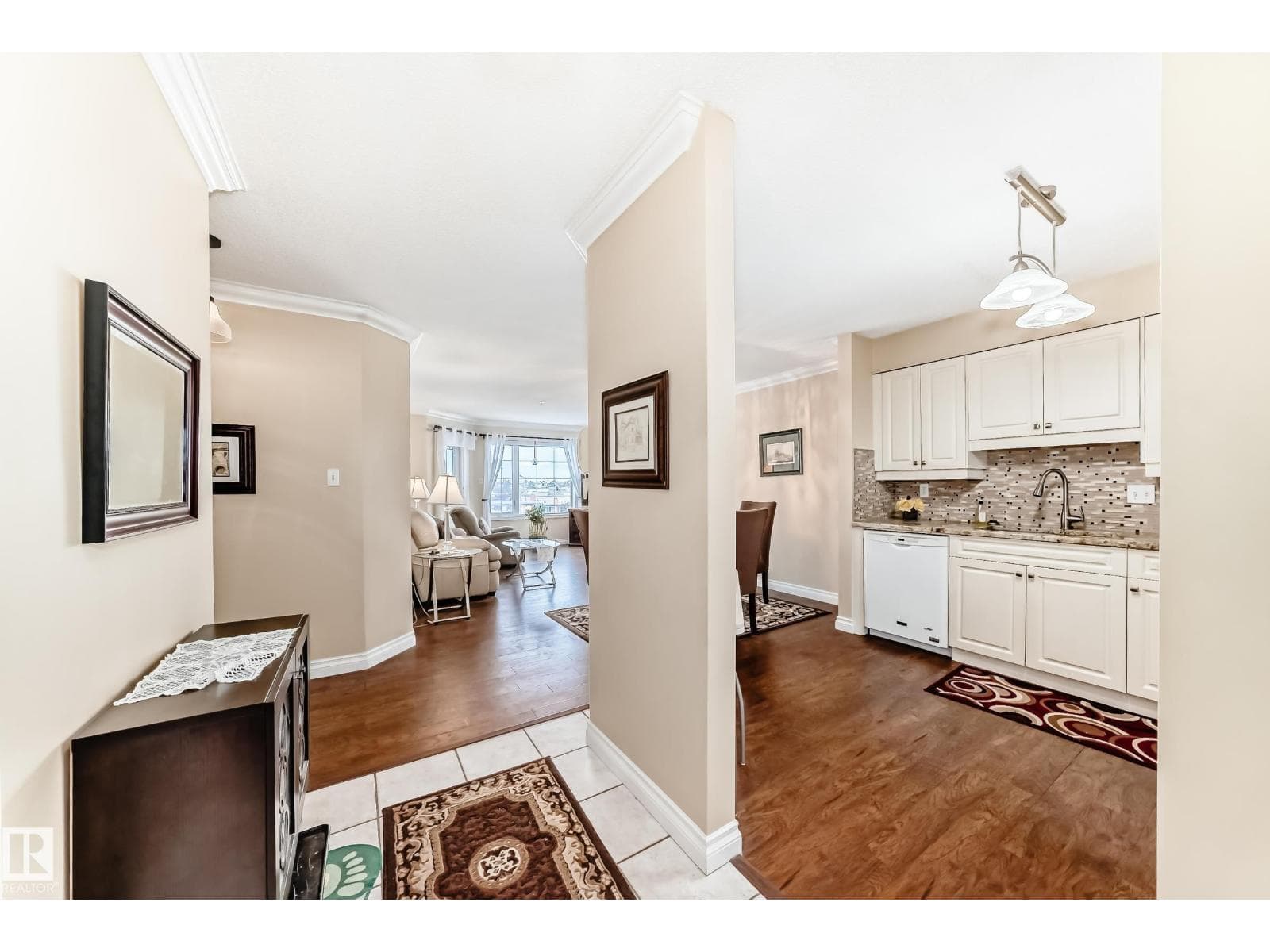 #304 17150 94A AV NW — photo 5