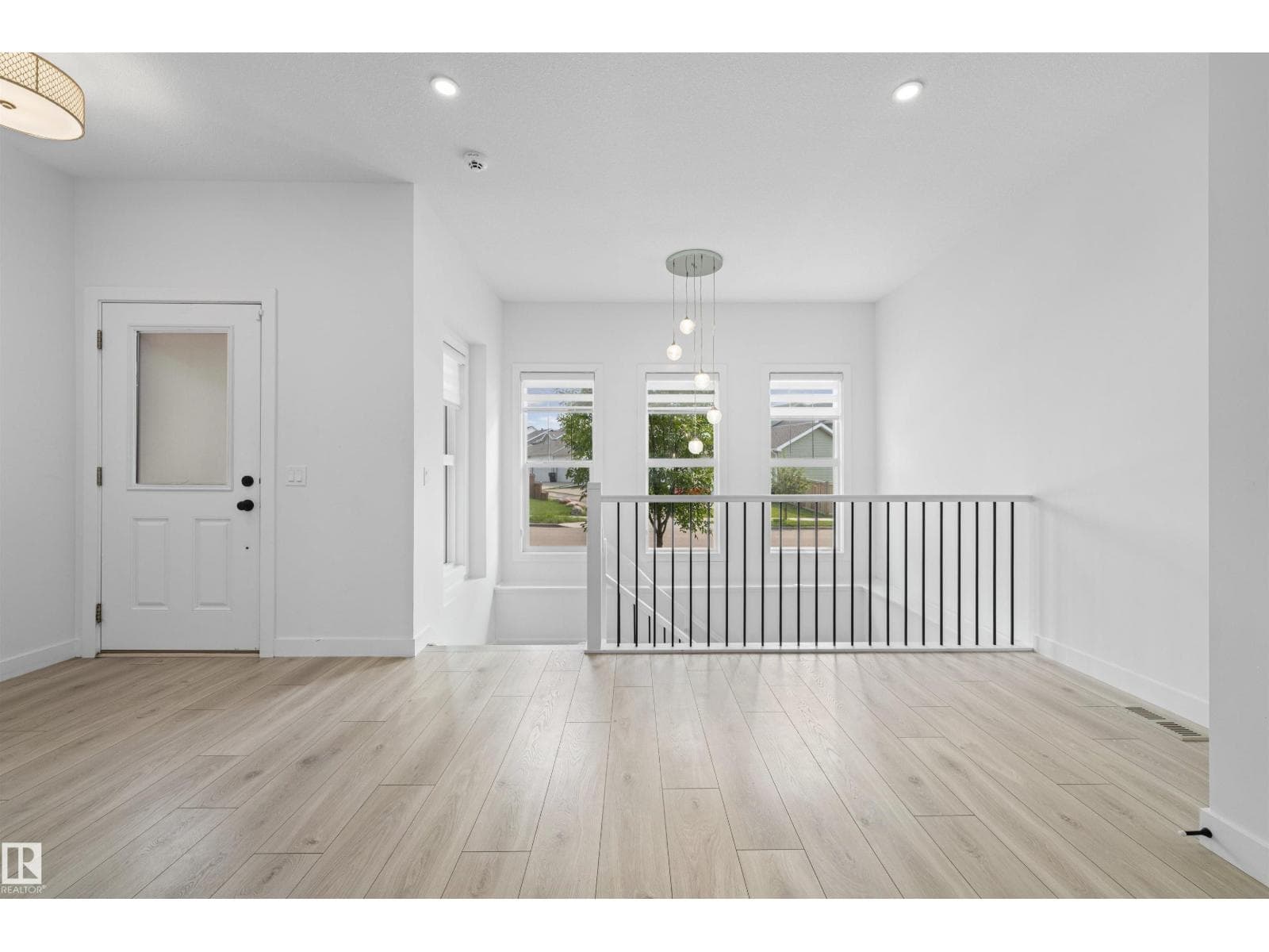 2953 COUGHLAN GREEN GR SW — photo 2
