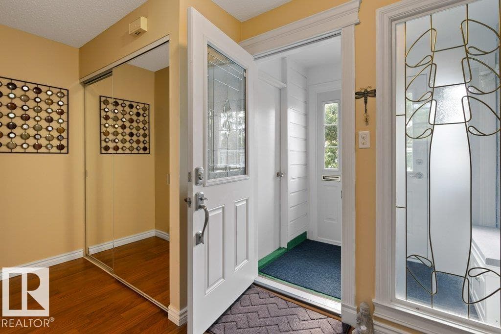 19 GRANDVIEW RG — photo 3