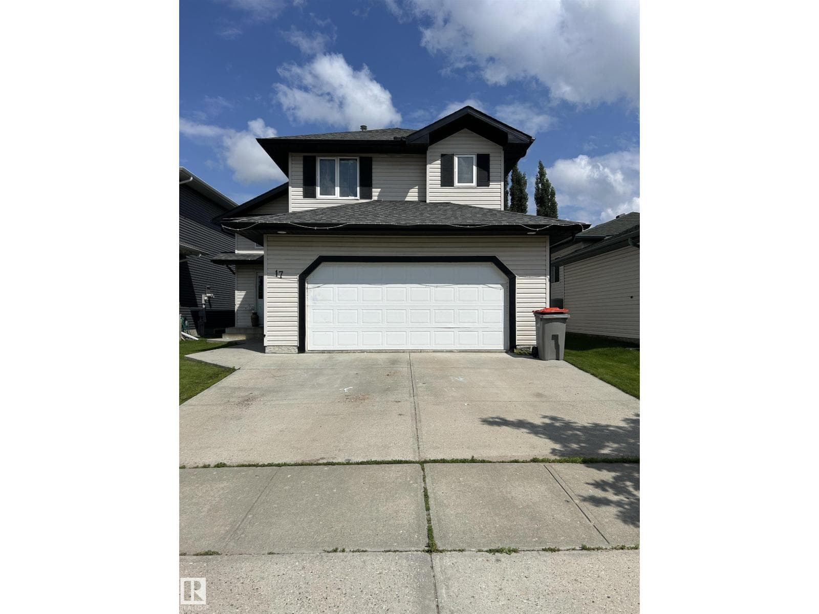 17 WILLOWBY CL
