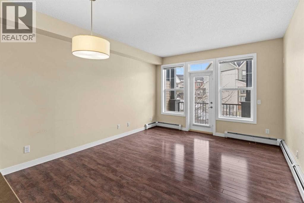 212, 10 Panatella Road NW — photo 5