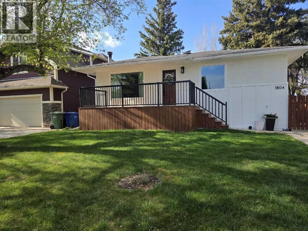 1804 22 Avenue — photo 3
