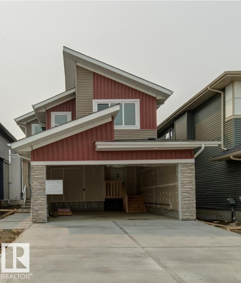 4727 17 AV SW