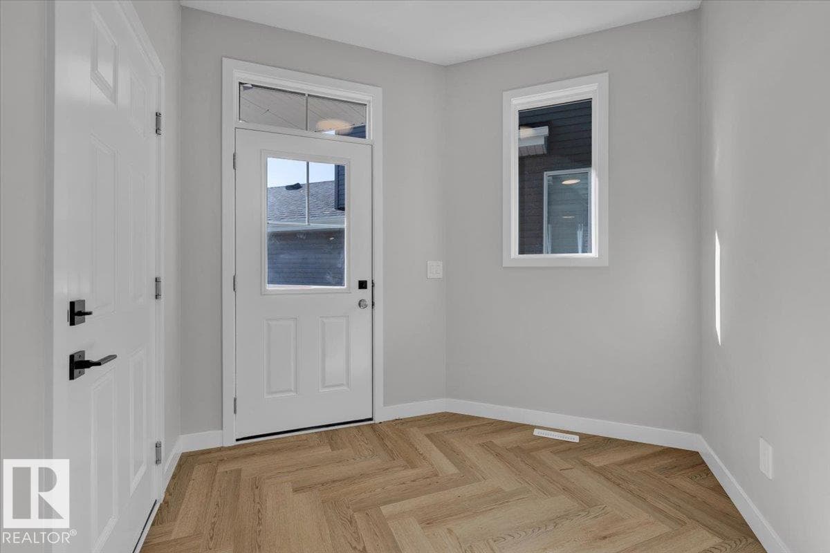 8302 Kiriak LO SW — photo 2