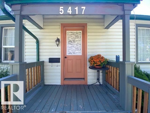 5417 48 ST — photo 3