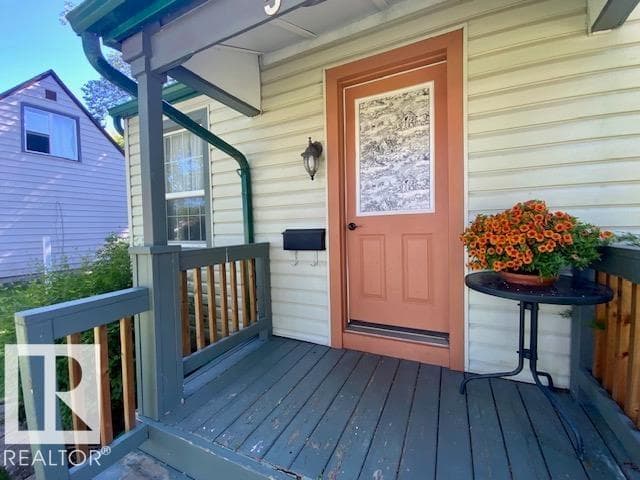 5417 48 ST — photo 4