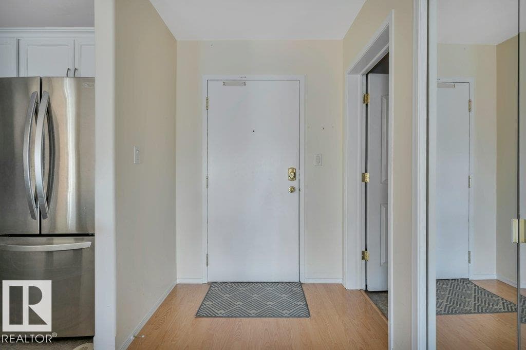 #305 7839 96 ST NW — photo 2