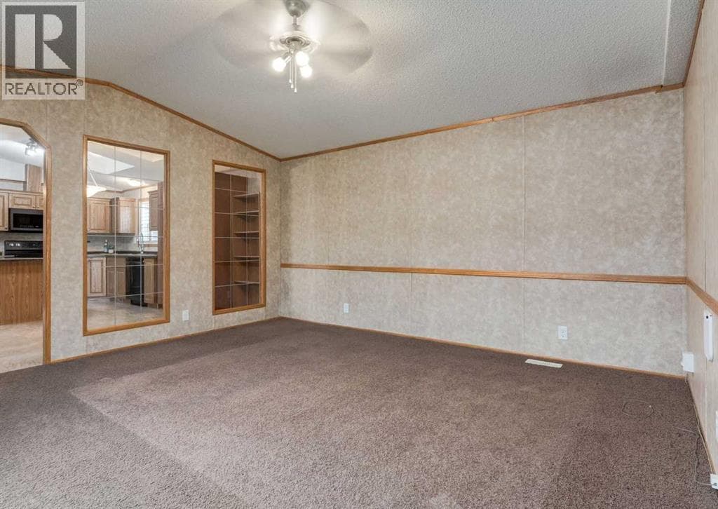 268, 99 Arbour Lake Road NW — photo 3