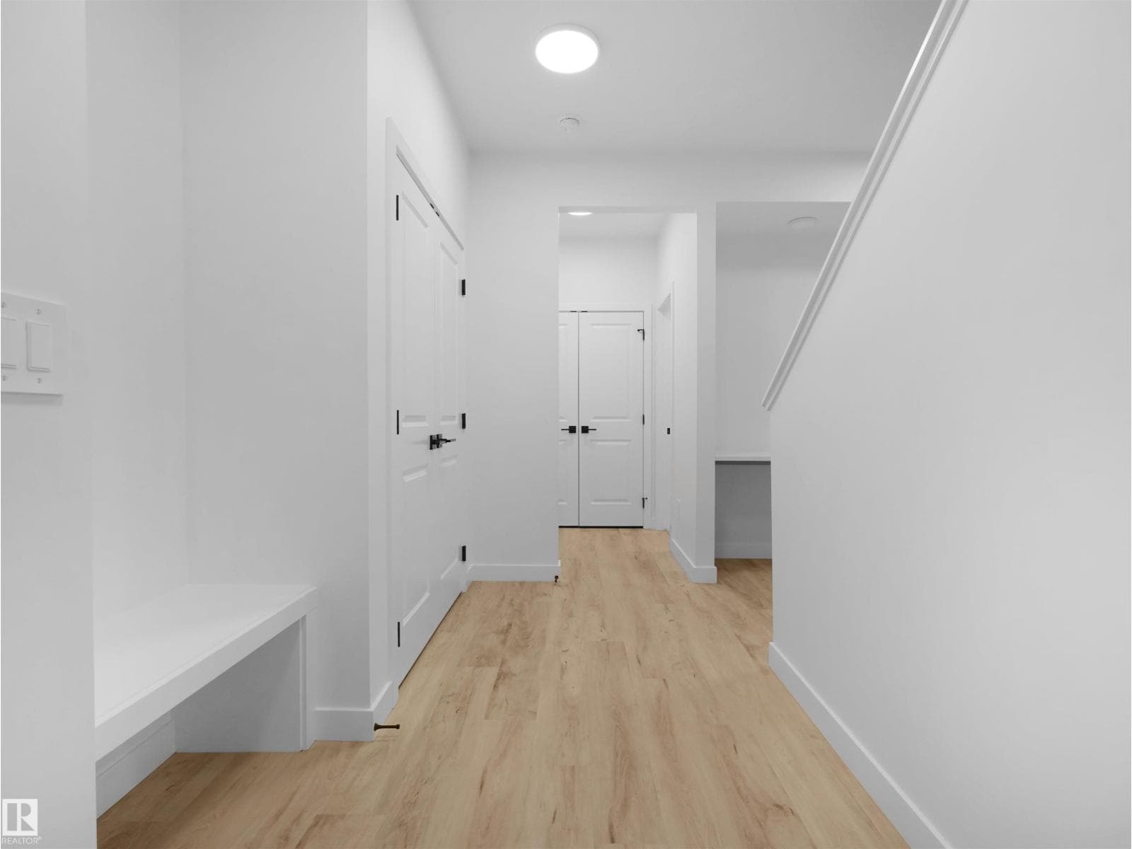 8241 KIRIAK LO SW — photo 3