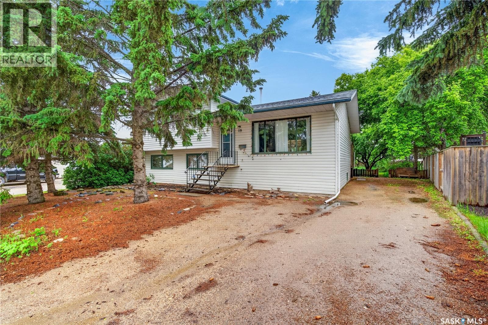 119 Skye DRIVE