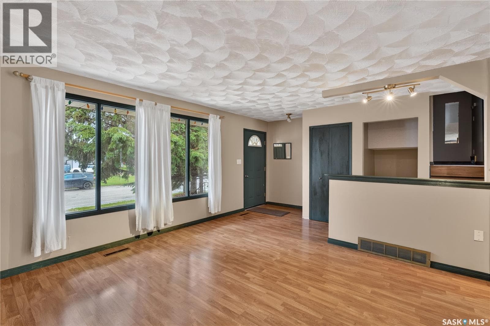 119 Skye DRIVE — photo 4